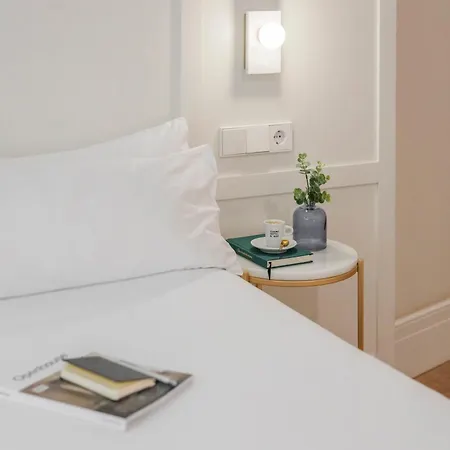 Room Mate Cosmo - City Centre, Valencia-2